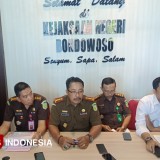 Kades dan Bendahara Desa Padasan Bondowoso Ditahan, Korupsi Rp2,2 M untuk Bangun Rumah