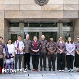 Jembatan Pendidikan AS-Indonesia Diperkuat, 9 Relawan Peace Corps Disebar ke Jatim, Jabar, dan NTT