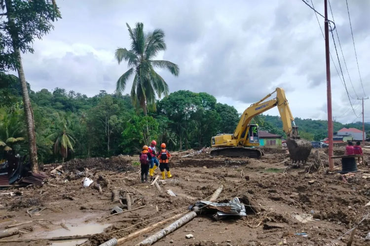 24 Korban Banjir Bandang Agam yang Tak Teridentifikasi Dimakamkan Massal
