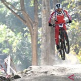 Rendy Varera Sumbang Emas Keenam Indonesia dari Nomor MTB Eliminator SEA Games 2025
