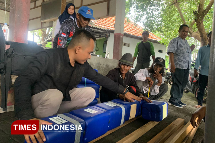 Tingkatkan Ekonomi Nelayan, Freeport Kenalkan Budidaya Apartemen Kepiting di Gresik