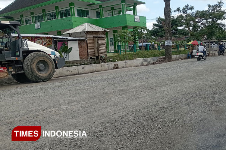 Peningkatan Jalan Utama Kepanjen-Pagak Kabupaten Malang Dikebut
