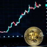 Bitcoin 2026 di Persimpangan Volatilitas, Proyeksi Harga hingga Rp3,7 Miliar