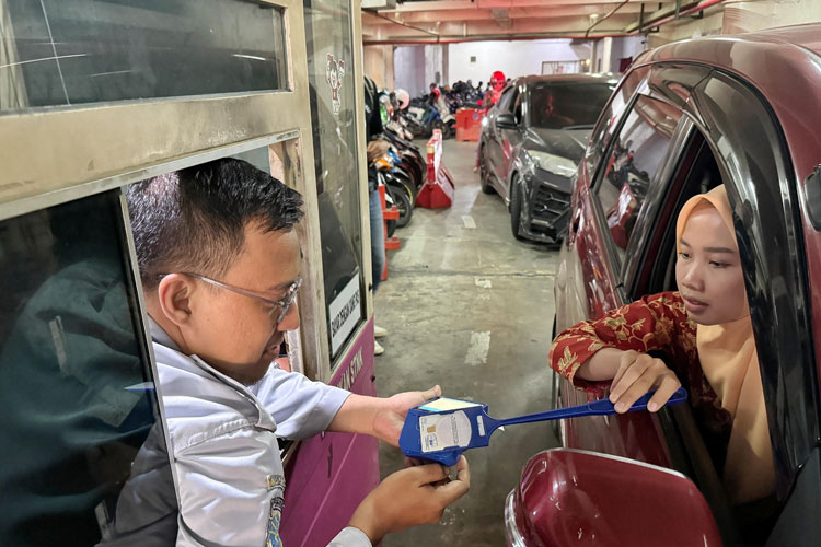 Parkir Digital, DPRD Surabaya: Antara Peningkatan PAD dan Tantangan Infrastruktur