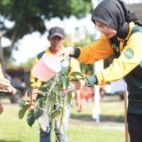 Komitmen Ciptakan Kota Kediri Hijau, Tanam Ratusan Pohon di Momen Hari Menanam Pohon Sedunia