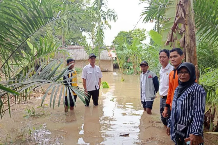 Antisipasi Bencana, Pemerintah Sumsel Tetapkan Status Siaga Banjir dan Tanah Longsor