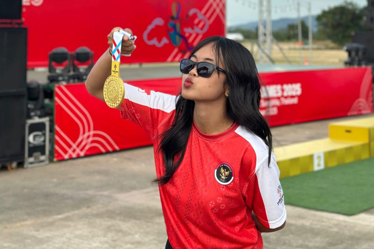 Atlet Paralayang Majalengka Ukir Sejarah Emas SEA Games 2025