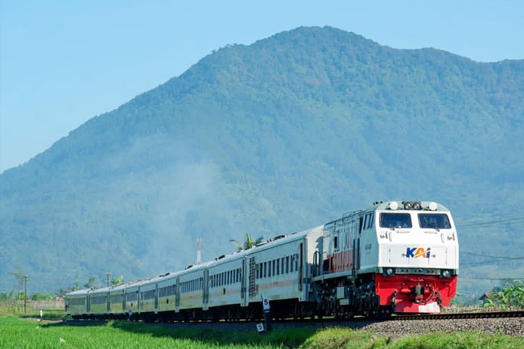 Cara Beli Tiket dan Harga KA Jaka Lalana Rute Jakarta-Cianjur