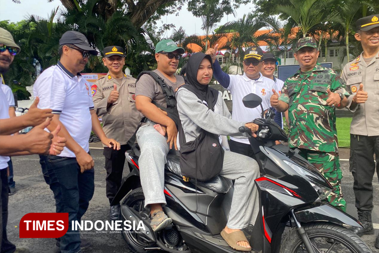 Dorong Kepatuhan Pajak, Pengundian Sipundiwangi Berhadiah Sepeda Motor Digelar di CFD