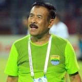 Bukan Sekadar Bola, Persib Eratkan Tali Persaudaran Bandung-Ternate dan Sumbang Pembangunan Masjid