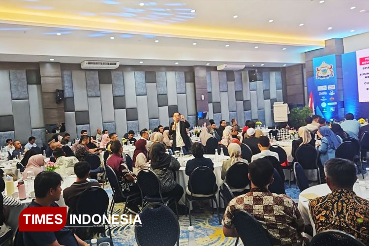KADIN Tasikmalaya Business Summit 2025: Coach Fahmi Bongkar Strategi "Transformasi Fundamental" untuk Menangkan Era Disrupsi