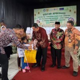 PT Geo Dipa Energi Unit Dieng Serahkan Bantuan Pendidikan Anak Disabilitas