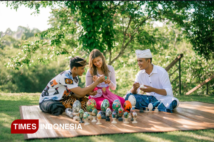 Tak Cuma Makan Mewah, Paket Akhir Tahun Sthala Ubud Sajikan Yoga hingga Belajar Rindik