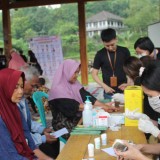 Layanan Kesehatan Gratis FK Universitas Ciputra di Mojokerto