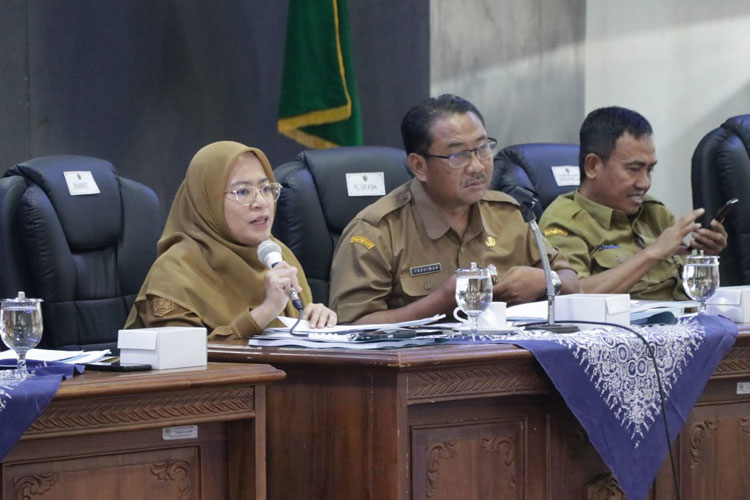 Bupati Banjarnegara Minta Hilangkan Ego Sektoral untuk Percepatan APBD 2025