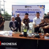 Ketika Kejari Majalengka Menutup Jejak Kejahatan, Barang Bukti 54 Perkara Dimusnahkan