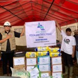 PJT I Salurkan Bantuan Kemanusiaan untuk Korban Banjir dan Longsor di Sumatera