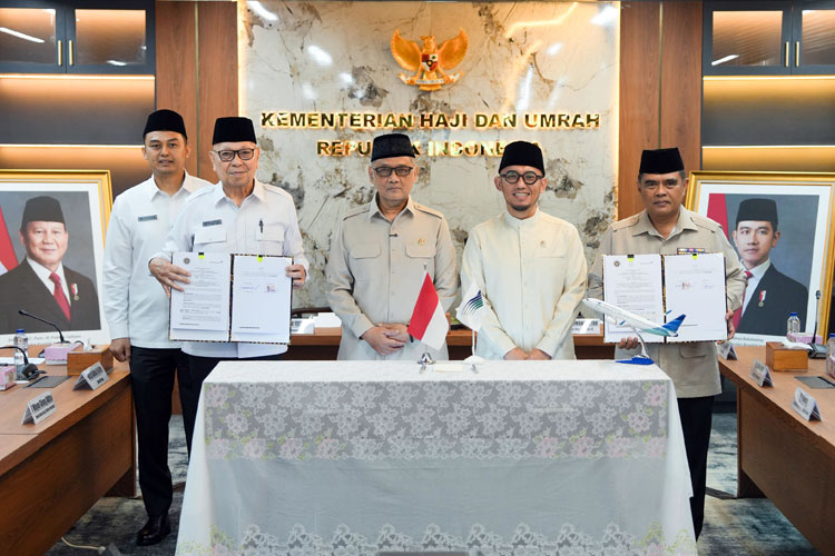 Kemenhaj Gandeng Garuda Indonesia Amankan Transportasi Haji