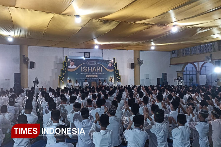 Ishari Jombang Gelar Lailatul Hadrah, Sambut Haul Gus Dur ke-16