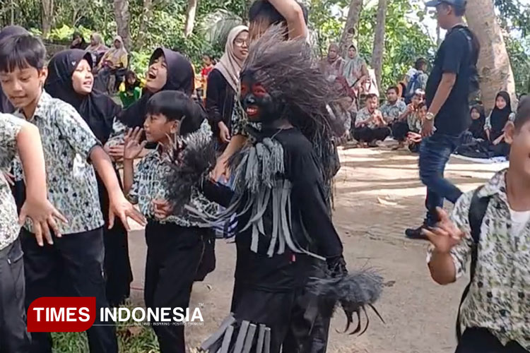 Desa Binangun Rayakan HUT ke-125 dengan Festival Jurig Sarengseng di Lembah Pejamben Kota Banjar