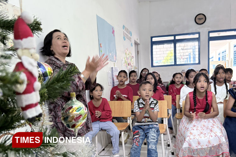 Kisah Natal dari SD IMKA Malang, Kecil Jumlahnya, Besar Harapannya