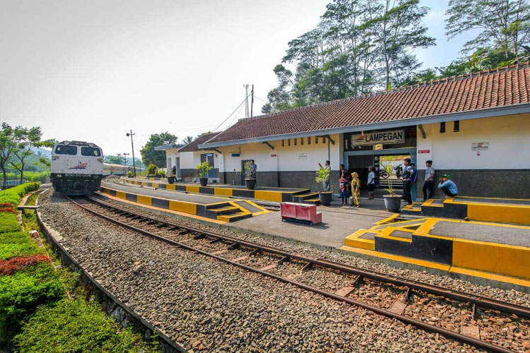Sambut KA Jaka Lalana, Cianjur Siapkan Pusat Kuliner dan Transportasi di Situs Gunung Padang