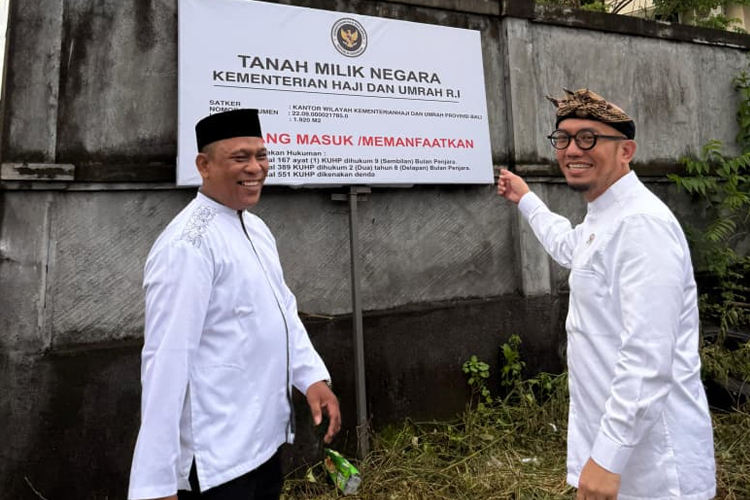 Warga Muslim Kampung Bugis Bali Hibahkan Lahan untuk Asrama Haji kepada Kemenhaj