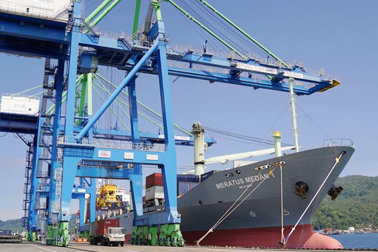 Pelindo Gratiskan Layanan Peti Kemas Bantuan Aceh–Sumatra