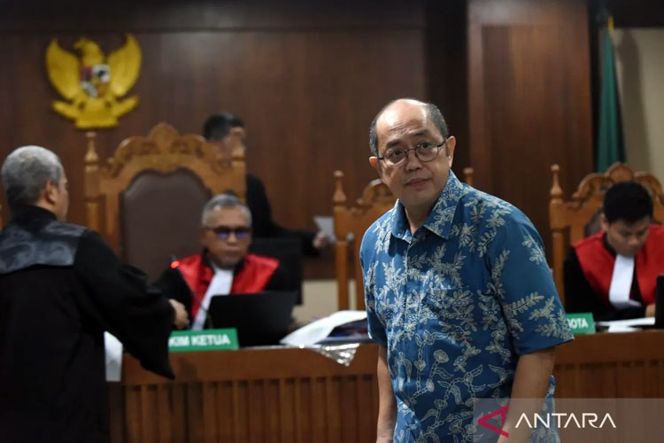 Eks Dirjen Anggaran Kemenkeu Isa Rachmatarwata Dituntut 4 Tahun Penjara dan Denda Rp500 Juta