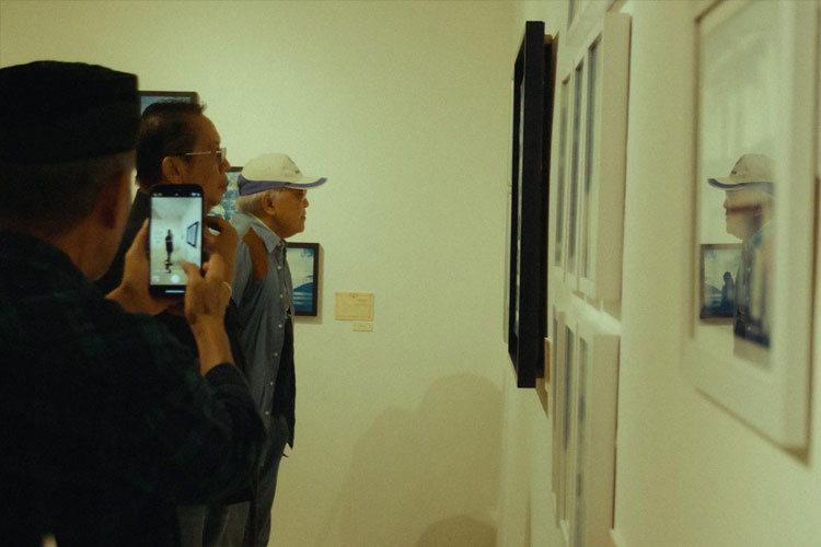 APHIC WEEK 2025 Resmi Dibuka di Jogja Gallery, Mahasiswa ISI Yogyakarta Hidupkan Kembali Pesona Fotografi Cetak Tua