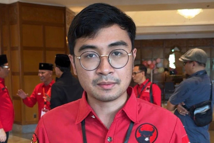 Seno Bagaskoro: Konferda-Konfercab Jatim Jadi Momentum PDI Perjuangan Jawab Tantangan Ekologi