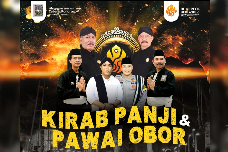 Kirab Panji dan Pawai Obor Awali Acara Bumi Reog Berdzikir 2025
