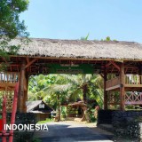 Libur Nataru, Nikmati Sensasi Wisata Edukasi di Kampung Adat Kuta