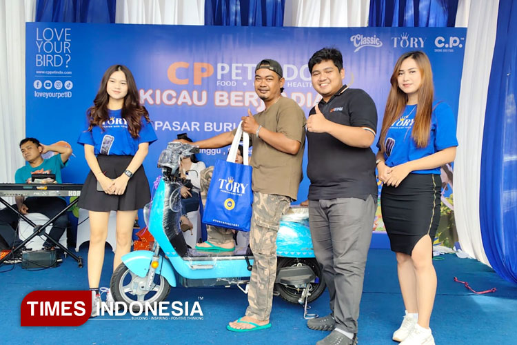 CPPetindo Bikin Pasar Burung Splendid Malang Geger Lewat “Kicau Berhadiah”