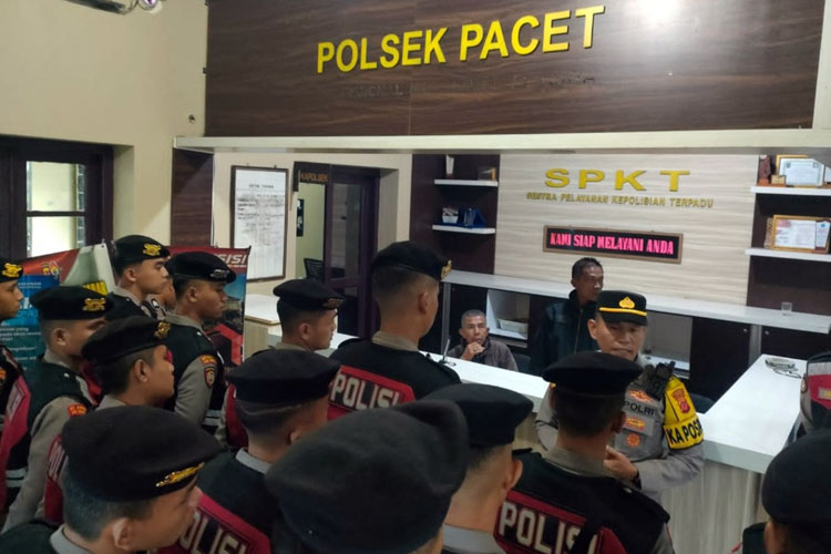 Libur Nataru, Polsek Pacet Cianjur Siaga Penuh Amankan Kawasan Wisata Puncak