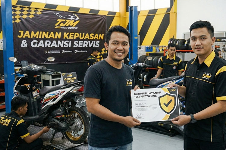 TJM-Motozone-bengkel-motor-modern-b.jpg