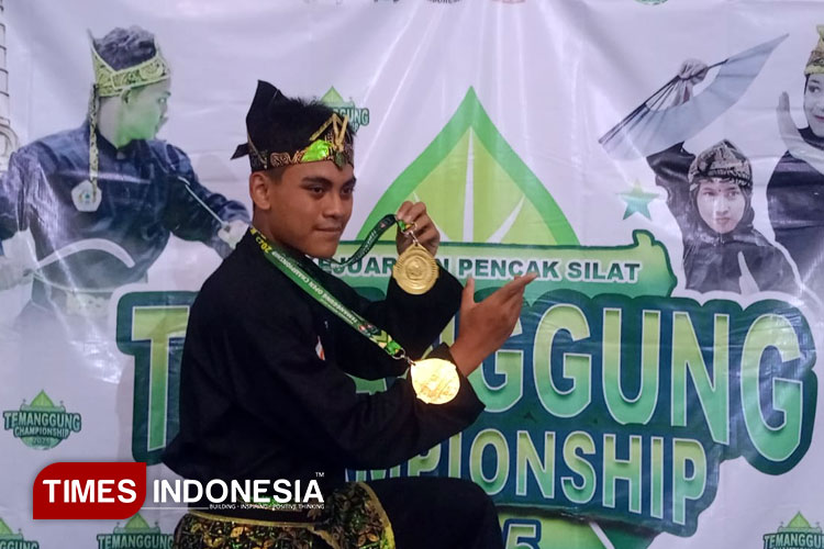 Akhir Tahun Manis, Akbar Ridho Raih Dua Medali Emas Pencak Silat dari Temanggung