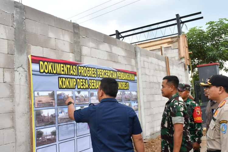 Dandim Ponorogo dan Wadirut PT Agrinas Pangan Nusantara Tinjau Pembangunan Kopdes Merah Putih