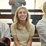 Usai Dideportasi dan Ditangkal 10 Tahun, Bonnie Blue Unggah Video Ejekan di Depan KBRI London