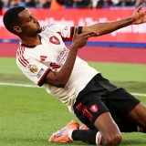 Liverpool Konfirmasi Cedera Parah Alexander Isak, Patah Fibula Usai Duel Kontra Tottenham