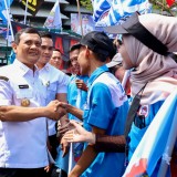 Gubernur Ahmad Luthfi Tetapkan UMP Jawa Tengah 2026 Rp 2.327.386