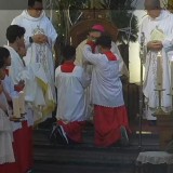 Perayaan Natal 2025 di Katedral Ijen Malang Diwarnai Doa dan Solidaritas untuk Korban Bencana