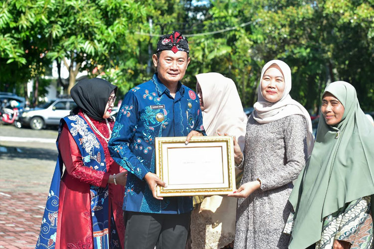 Pemkab Lamongan Perluas Kesetaraan Perempuan dan Apresiasi Perempuan Inspiratif di Momen Hari Ibu ke-97