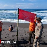 Pantai Kulon Progo Dipasangi Rambu Merah, Antisipasi Wisatawan Bandel Saat Libur Nataru