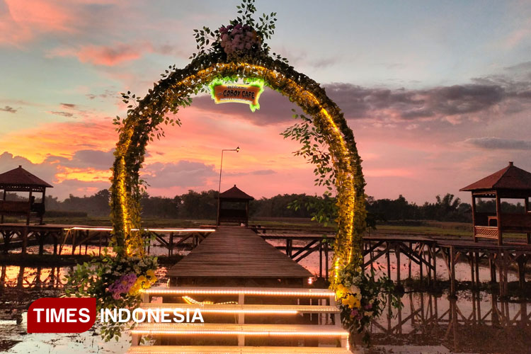 Menanti Senja di Wisata Kedung Rejoso Probolinggo Sambil Menikmati Sajian Kafe Coboy