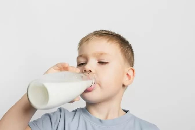 Alami Mual saat Minum Susu, Begini Penjelasannya