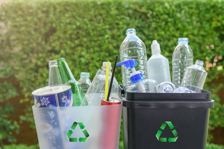 Jangan Sepelekan Sampah Plastik, Ini Bahayanya dan Cara Penanganan yang Tepat