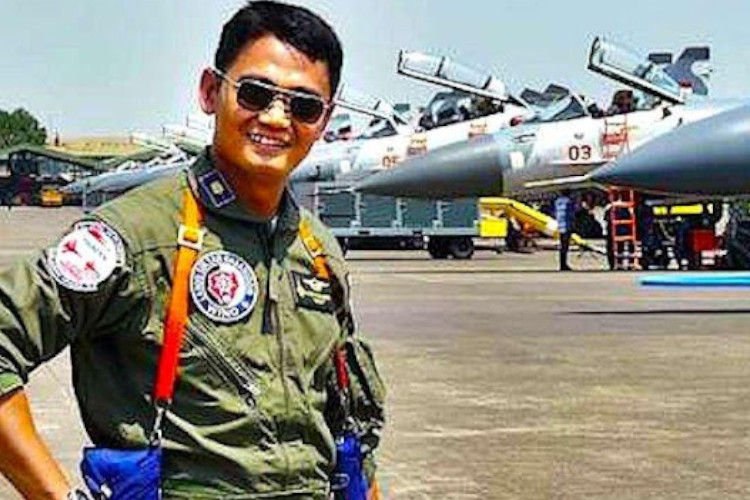 Saat Jam Terbang dan Ilmu Bersua: Kisah Anton Pallaguna, Sang Jenderal Kokpit