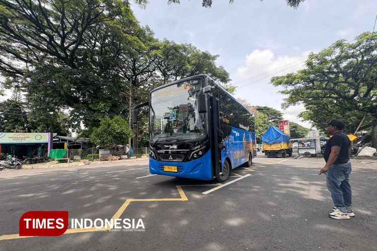 Lonjakan Penumpang Nataru, Operasional Bus Trans Jatim Jadi Solusi Pecah Kepadatan Arus Lalin
