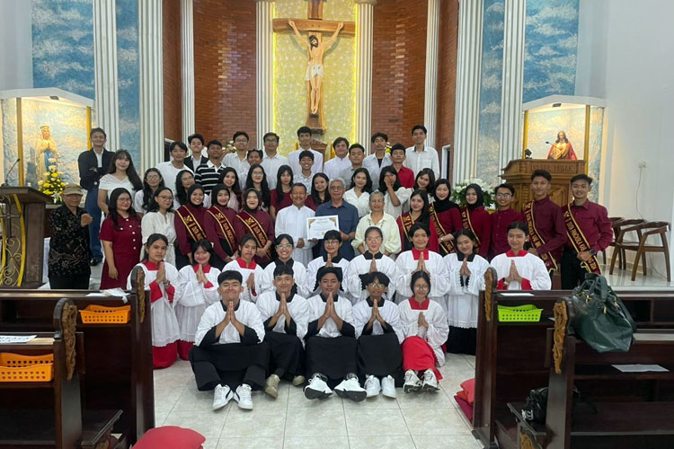 Di Hari Natal, Duta Pancasila Kabupaten Malang Kunjungi Gereja Perkuat Toleransi